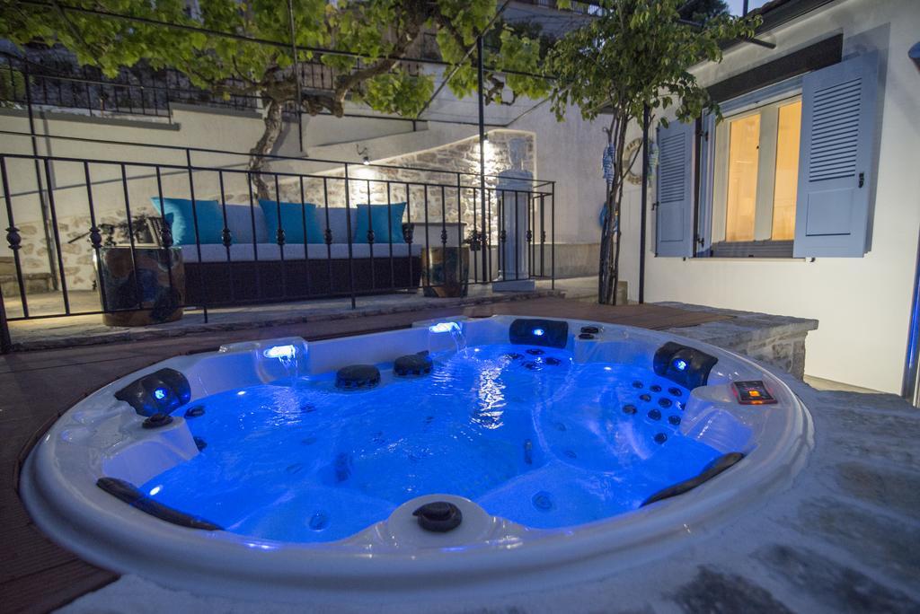 Bay View House *